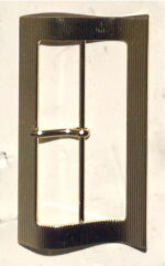 27055-70-FIBBIA IN OTTONE RIGATA (PIEGA A ONDA)